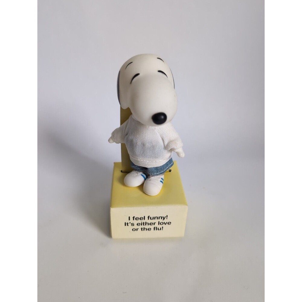 Peanuts Snoopy Trophy Doll Applause “ I Think I’m Allergic To Morning.”